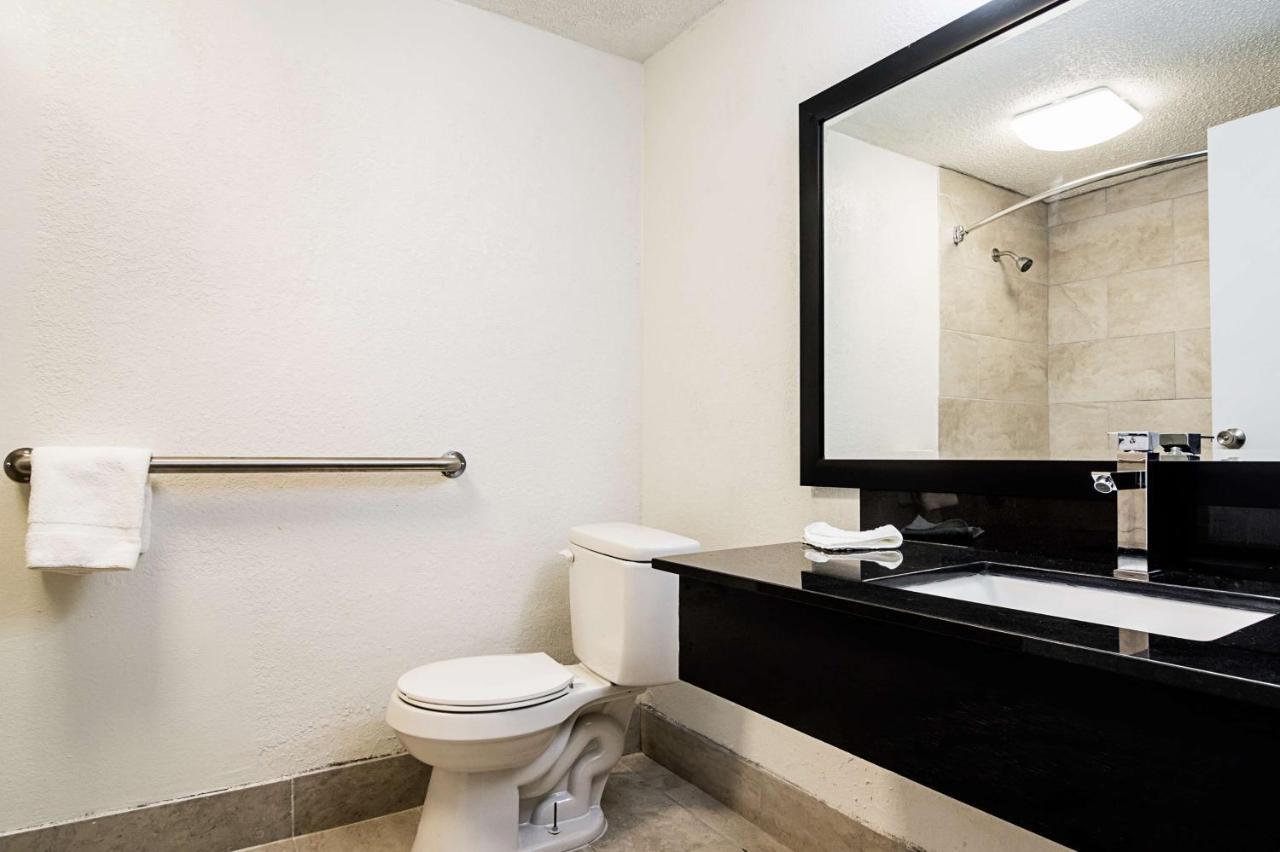 Econo Lodge Asheboro Luaran gambar